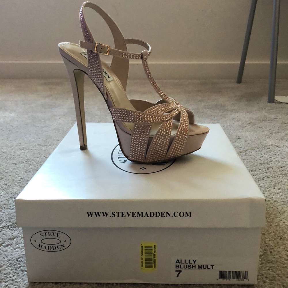 Steve Madden heels